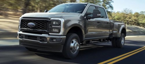 Ford Super Duty Could Make Godzilla V8 Standard For 2027