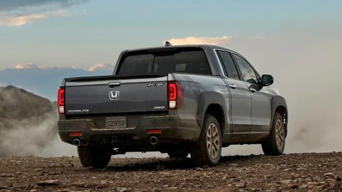 Honda, Honda Ridgeline, Toyota, Toyota Tacoma, 2021 Honda Ridgeline vs 2021 Toyota Tacoma: Which One Is More Reliable