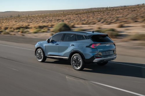 The 2026 Kia Sportage HEV vs. PHEV: Which is the Smarter Buy?