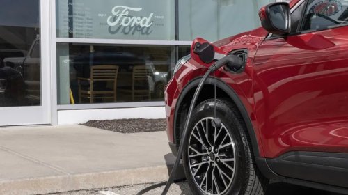 PHEV, What Does 'PHEV' Mean On Your Electric Car?