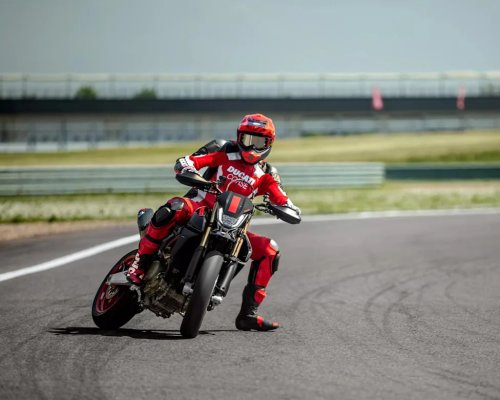 Ducati’s Lightweight Hooligan Moto Just Got a Dose of Refined Stealth