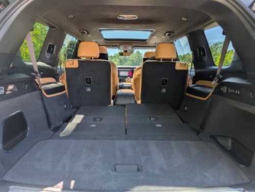 The 2026 Jeep Grand Cherokee L Summit Was My Family’s Favorite Review—After a Week, It Became Mine, Too
