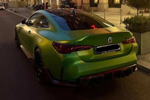 BMW, BMW M4, Only One BMW M4 CSL Exists in Frozen Tampa Bay Green