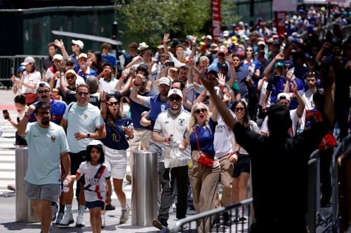 World Cup Traffic Could Expose Robotaxi Growing Pains