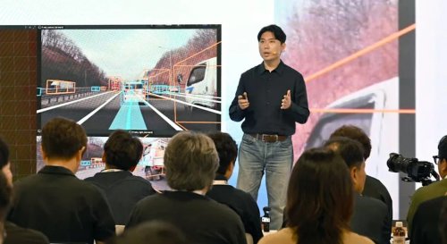 Hyundai, Tesla, Hyundai’s Plan to Catch Tesla Starts With Millions of Cars