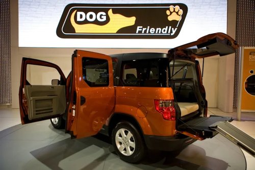 Honda, The Honda Element Is Coming Back for 2029, And This Time, It'll Be a Hybrid: Report