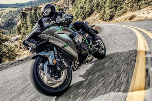 New, Less-Powerful Kawasaki Ninja H2 Coming for 2027
