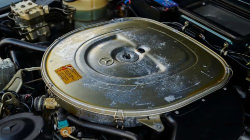 Mercedes-Benz, One of Only 446 Mercedes-Benz 500 GE V8 AMGs Just Got Sold