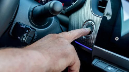 Does Starting Or Idling Your Engine Consume More Fuel? Here's What The Data Says