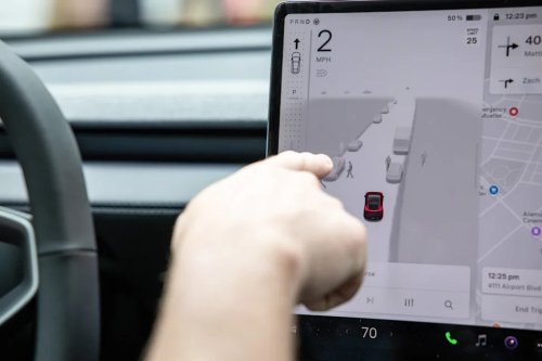Tesla, Tesla May Use Face ID To Decide Who Can Use FSD