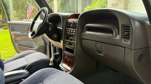 At $16,400, Is This 1998 SsangYong Korando An Ultra-Rare Bargain?