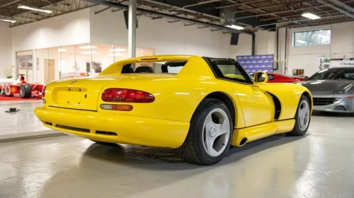 10 Overpowered Sports Cars New Drivers Should Steer Clear Of