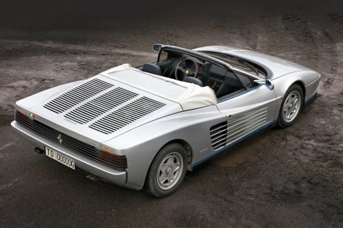 Driving Giovanni Agnelli’s unique Ferrari Testarossa Spider