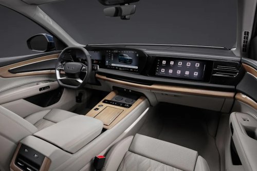 Take a Peek Inside the 2027 Audi Q7