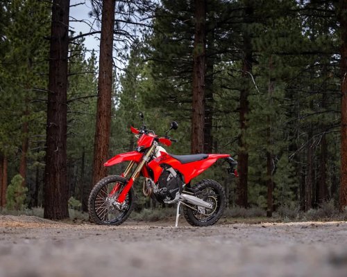 Ducati’s First Modern Enduro Gives Its Coolest Off-Road Moto the Versatility It Deserved
