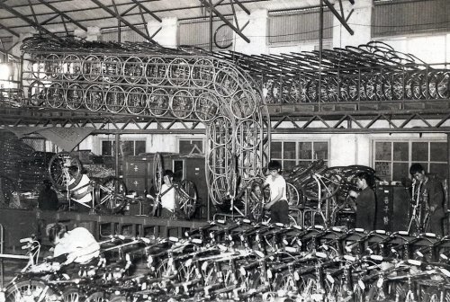 Kia, Before the Cars, Kia Mobilized South Korea on Bicycles
