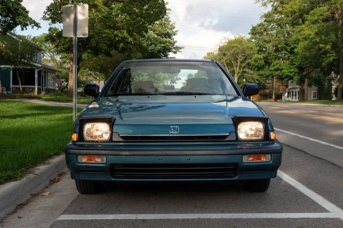 A Photo Tour of the 1988 Honda Accord Coupe LX-i