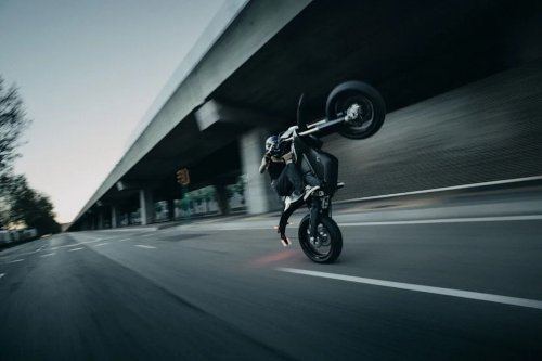 Stark Future Unveils Blacked Out VARG SM Sköll Special Edition