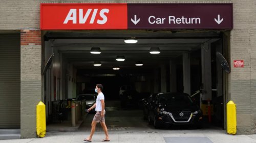 Why Taking Pictures Of Your Rental Car Is Still An Important Rule To Follow
