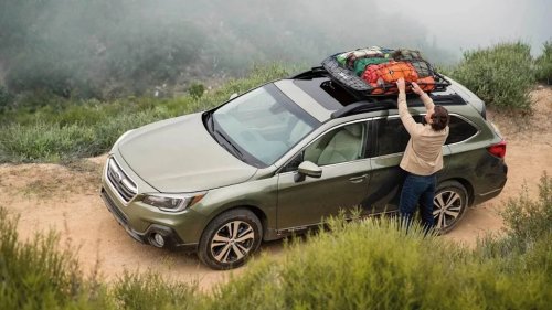 Subaru, Subaru Outback, Woman Has a 'Crashout' Over Subaru Outback Repairs That a Dealership Says Is Not Its Fault