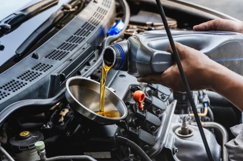 Gas War: Retailer Introduces Motor Oil Rationing