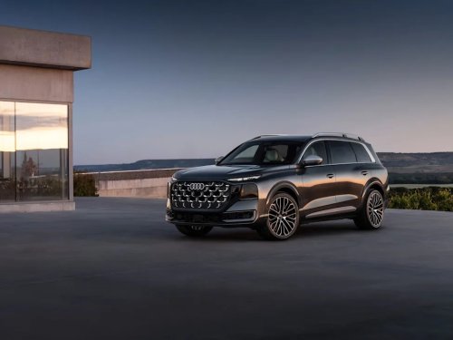 View Exterior Photos of the 2027 Audi SQ9