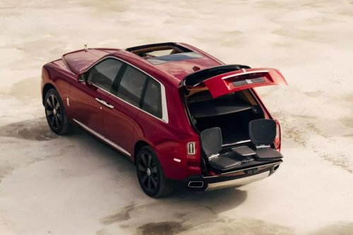 These Are the Only SUVs with Split Tailgates Left in America