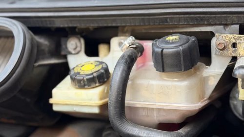 Can You Smell A Brake Fluid Leak?