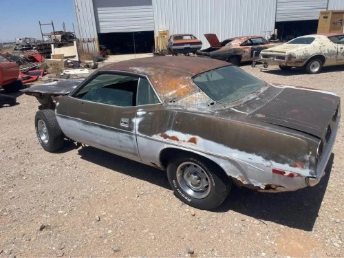 VIN on a $6,500 eBay 'Cuda Decodes to a Hamtramck-Built 340 Car With an Empty Engine Bay