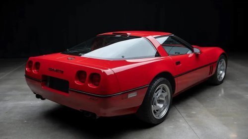 1990 Chevrolet Corvette ZR-1 for Sale With 18,000 Miles