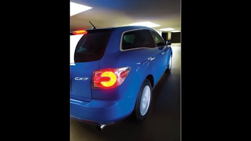 The 2007 Mazda CX-7 Had a Wild Idea: Make an Affordable SUV Drive Like a Sports Car