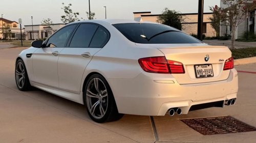 BMW, BMW M5, A 560-HP BMW M5 For $18K? Someone Just Got One
