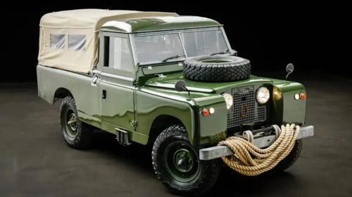 Daniel Craig’s Land Rover Sells For $56,000, Handwritten Note Included