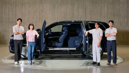 Genesis, The Genesis GV90 Has A Huge Screen. Park And It Gets Even Bigger