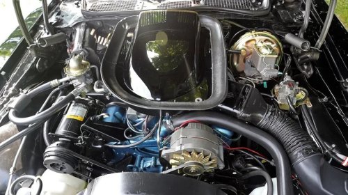 Pontiac 400 Vs Chevrolet 400: How Do The Two Engines Compare?