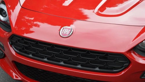 Fiat, This Fiat 124 Spider Is Listed for $13,499 and Might Be the Deal of the Year