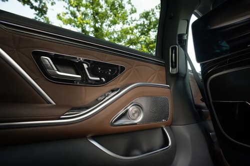 View Interior Photos of the 2027 Mercedes-Maybach S580