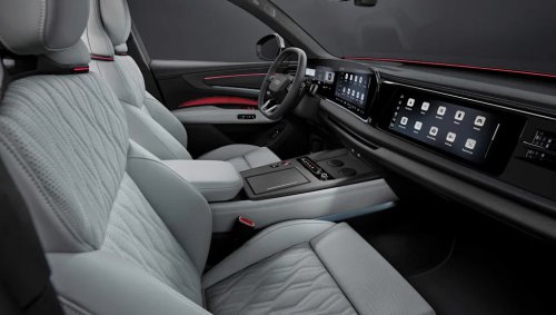 Why Audi’s Q9 brings an all-screen cabin to a fight Range Rover has won for 50 years
