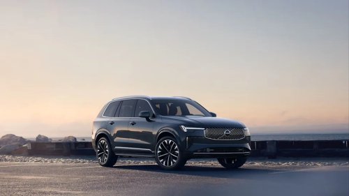 Volvo, Volvo XC60, Volvo XC90, Volvo's 2028 XC90 and XC60 plug-in hybrids nearly double electric-only range