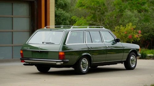 This 1979 Mercedes-Benz 280TE Was Trapped Inside An Italian Garage For 38 Years, Now It's Probably The Most Valuable W123 Ever
