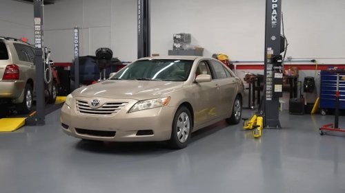 Toyota, This Toyota Engine Was Slowly Eating Itself And Still Lasted 300,000 Miles