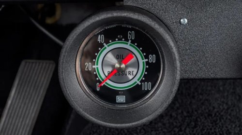 What Is Considered Normal Engine Oil Pressure? (&amp; How To Know If It's Too Low Or High)