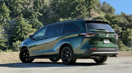 Toyota's 2026 Sienna Is The Hybrid Minivan To Beat (And This Could Be The Best Trim)