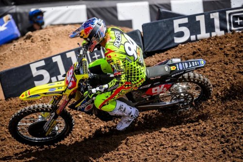 Suzuki, Suzuki Offering Free Roczen Replica Graphics with New 2026 RM-Z Models
