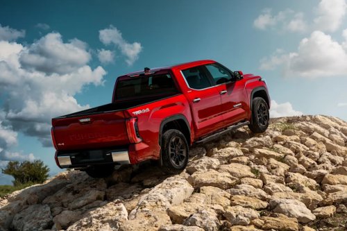 Toyota, Toyota Tundra, Toyota Won’t Replace Every Recalled Tundra V6, and Some Owners Are Fed Up