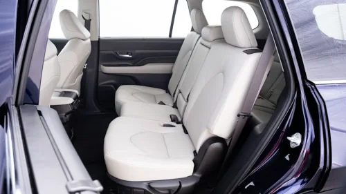 Toyota, Toyota Highlander, Only One of the Toyota Grand Highlander’s 3 Powertrains Hits the Fuel-Economy Sweet Spot