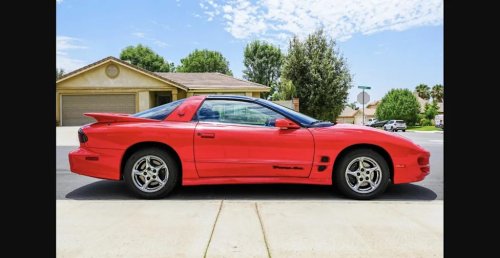 Pontiac, This Unmodified 2001 Pontiac Trans Am Is Looking for a New Garage on Cars & Bids