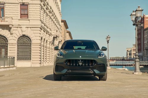 View Exterior Photos of the 2027 Maserati Grecale Modena