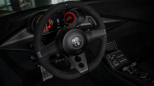 Alfa Romeo Builds the Only All-Black 33 Stradale