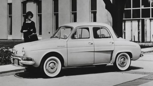 These Are The Worst Car Choices Your Parents Ever Made